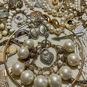Huge 6lb Vintage/Modern Elegant Jewelry Lot